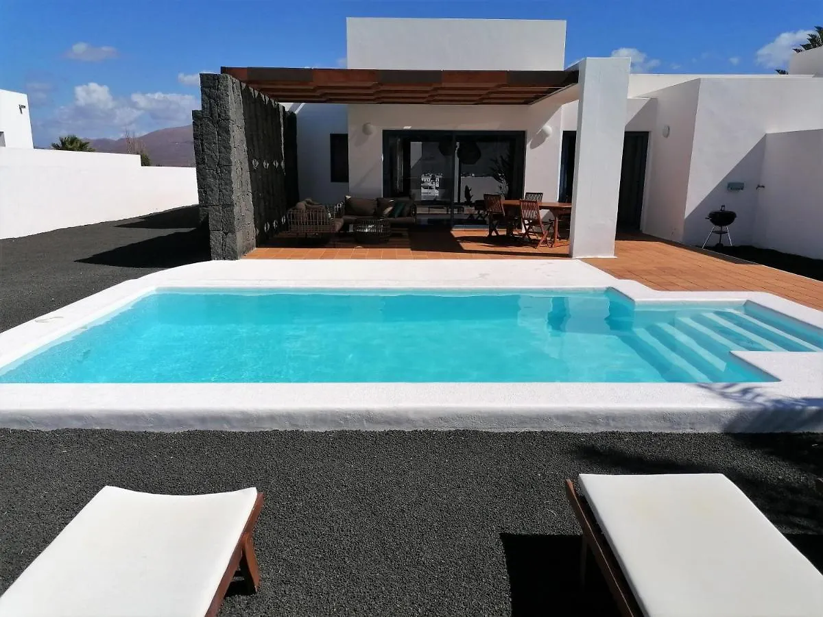 Villa Isora By Villalia